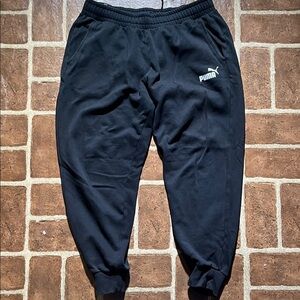 Men’s Puma Black Sweatpants with Logo - Jogger Style